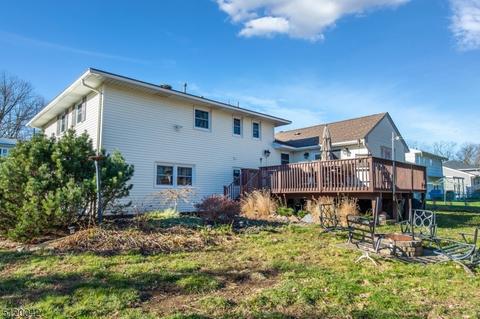 57 Kossuth Pl, Wayne, NJ 07470 photo 5