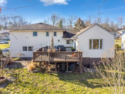 57 Kossuth Pl, Wayne, NJ 07470 photo 4