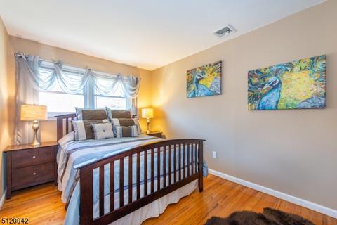 57 Kossuth Pl, Wayne, NJ 07470 photo 33