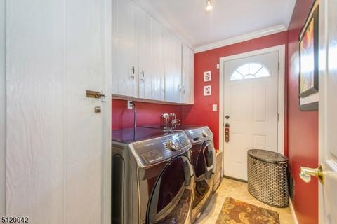 57 Kossuth Pl, Wayne, NJ 07470 photo 39