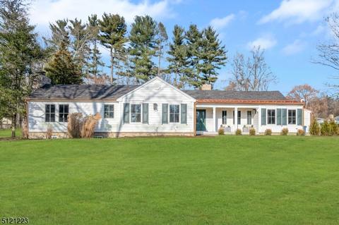 10 E Craig St, Basking Ridge, NJ 07920 photo 2