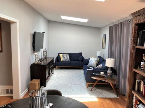 124 S Maple Ave, Springfield, NJ 07081 photo 13