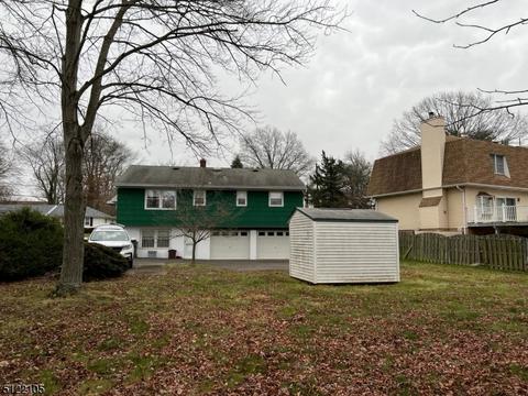 11 Montclair Ave, Edison, NJ 08820 photo 8