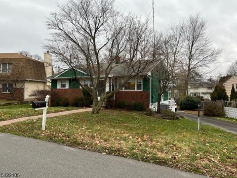 11 Montclair Ave, Edison, NJ 08820 photo 2
