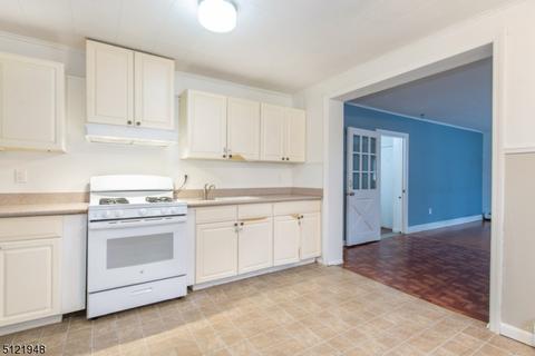 89 Monroe Ave, Dover, NJ 07801 photo 13