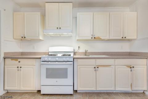 89 Monroe Ave, Dover, NJ 07801 photo 12
