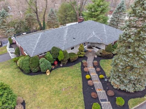 37 Swiss Ter, Wayne, NJ 07470 photo 25