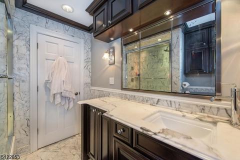 37 Swiss Ter, Wayne, NJ 07470 photo 15