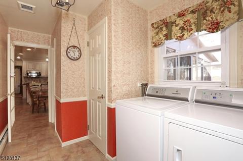 19 Baldwin Ter, Wayne, NJ 07470 photo 16