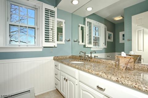 19 Baldwin Ter, Wayne, NJ 07470 photo 22
