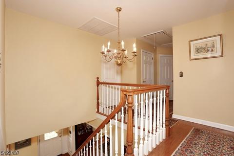 19 Baldwin Ter, Wayne, NJ 07470 photo 31