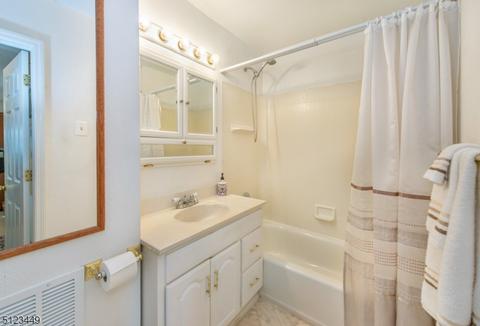 3 Howard Pl, Nutley, NJ 07110 photo 21