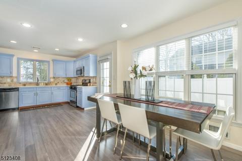 11 Holly Ct, Bloomfield, NJ 07003 photo 8