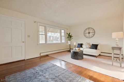 596 Centre St, Nutley, NJ 07110 photo 1