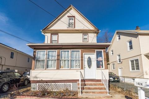 1424 W 4th St, Plainfield, NJ 07063 photo 1