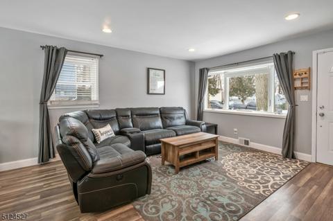 68 Windbeam Loop, Ringwood, NJ 07456 photo 2