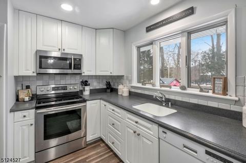 68 Windbeam Loop, Ringwood, NJ 07456 photo 7