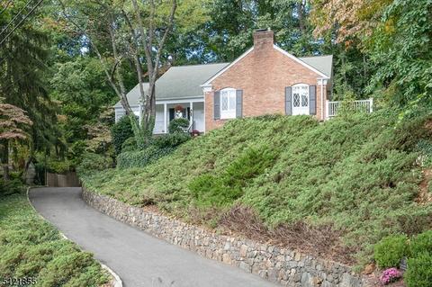 55 Gloucester Rd, Summit, NJ 07901 photo 1
