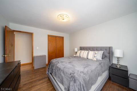 19 Maplewood Ave, Wayne, NJ 07470 photo 17