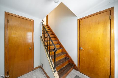 19 Maplewood Ave, Wayne, NJ 07470 photo 23
