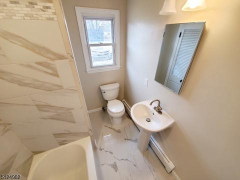 1 Moore St, Hampton, NJ 08827 photo 6