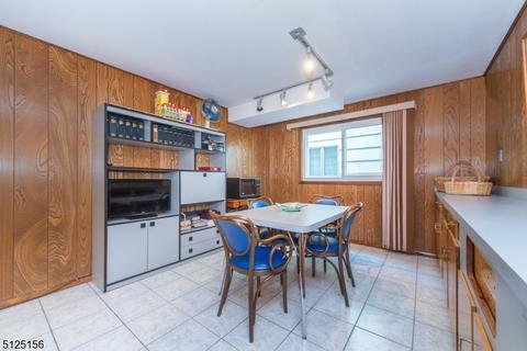 1014 Schleifer Rd, Hillside, NJ 07205 photo 22