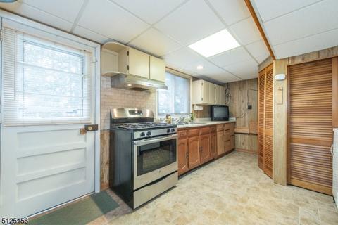 1014 Schleifer Rd, Hillside, NJ 07205 photo 25