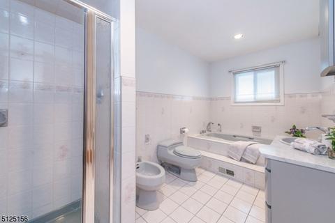 1014 Schleifer Rd, Hillside, NJ 07205 photo 18
