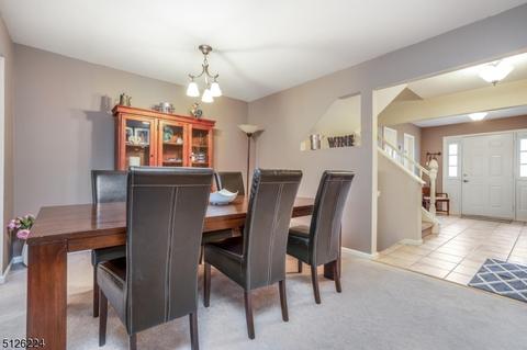 52 Aberdeen Dr, Mendham, NJ 07945 photo 4