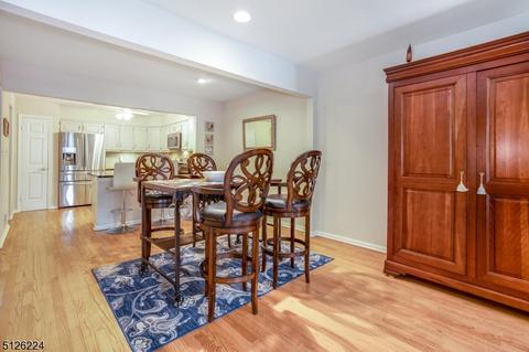 52 Aberdeen Dr, Mendham, NJ 07945 photo 12