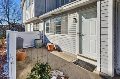 37 Hyde Ct, Bedminster, NJ 07921 photo 14