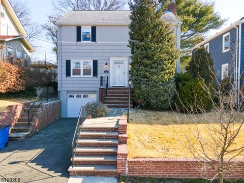 22 Whittingham Ter, Millburn, NJ 07041 photo 1