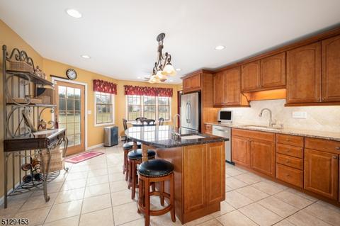 105 Hoffman Rd, Flemington, NJ 08822 photo 7