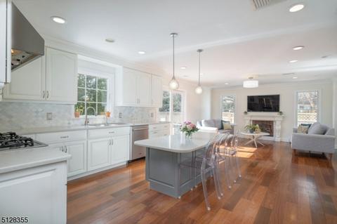 12 Colony Ct, Summit, NJ 07901 photo 8