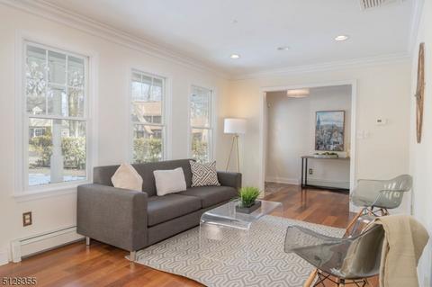 12 Colony Ct, Summit, NJ 07901 photo 4