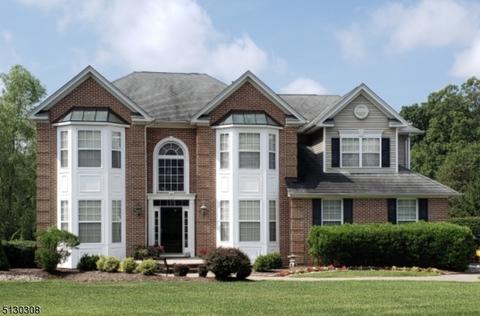 39 Saunders Ln, Hackettstown, NJ 07840 photo 1