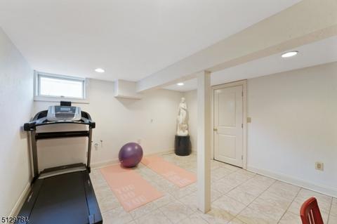 36 Willow Rd, Summit, NJ 07901 photo 32