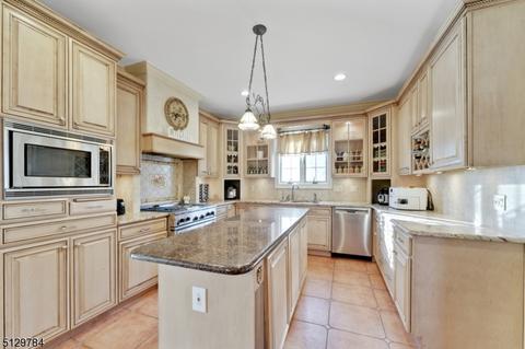 36 Willow Rd, Summit, NJ 07901 photo 11