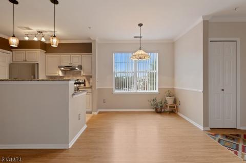 4107 Schindler Ln, Wayne, NJ 07470 photo 9