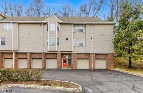 4107 Schindler Ln, Wayne, NJ 07470 photo 2