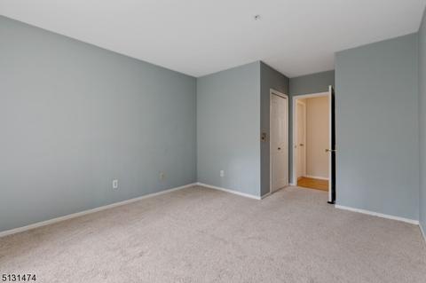 4107 Schindler Ln, Wayne, NJ 07470 photo 17