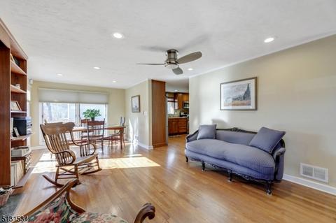 60 Fieldstone Dr, Springfield, NJ 07081 photo 7