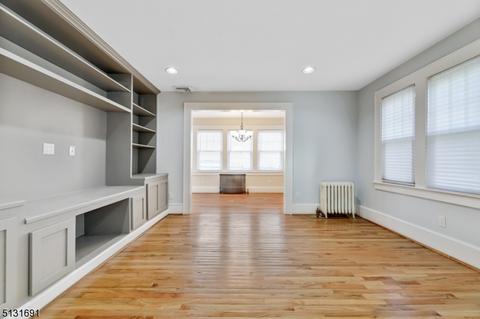 2 Perry Pl, Springfield, NJ 07081 photo 8