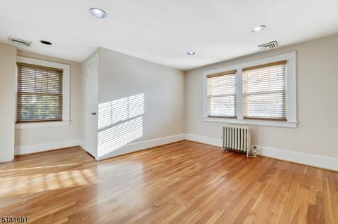 2 Perry Pl, Springfield, NJ 07081 photo 10