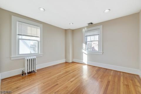 2 Perry Pl, Springfield, NJ 07081 photo 11