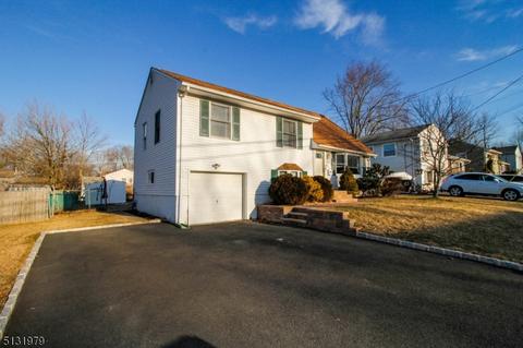 225 Perry St, Dover, NJ 07801 photo 3
