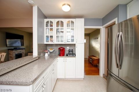 225 Perry St, Dover, NJ 07801 photo 12