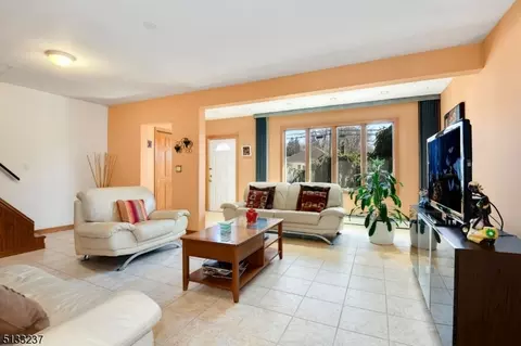 63 Byrne St, Hackensack, NJ 07601 photo 2