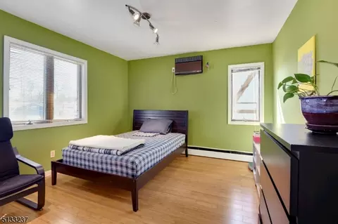 63 Byrne St, Hackensack, NJ 07601 photo 13