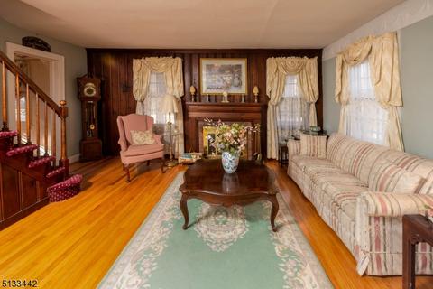 143 Chestnut Dr, Wayne, NJ 07470 photo 5